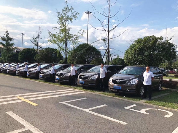 成都商務租車代駕