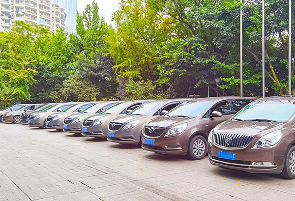 成都專業租車公司